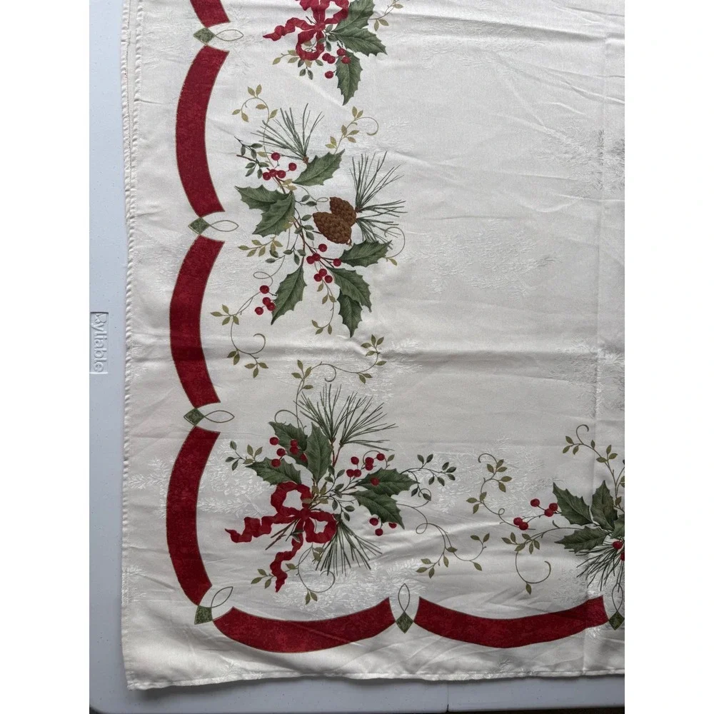 Lenox Christmas Tablecloth 61
